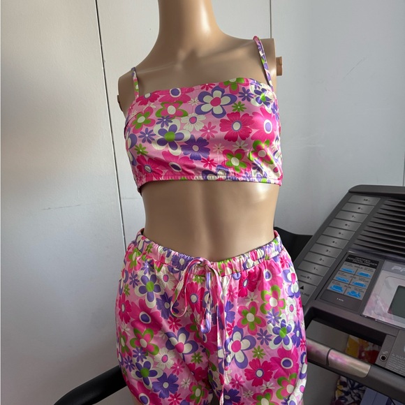 Sugar Thrillz Pink Floral Sheer Set - Picture 10 of 10
